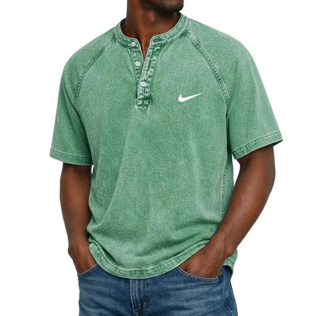 T-Shirt Henley a Manica Corta con Texture Lavata