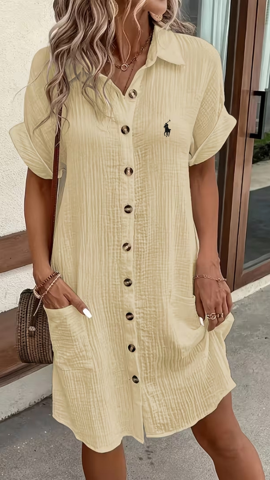 Abito Camicia con Bottoni Texturizzati — Vendita di Liquidazion