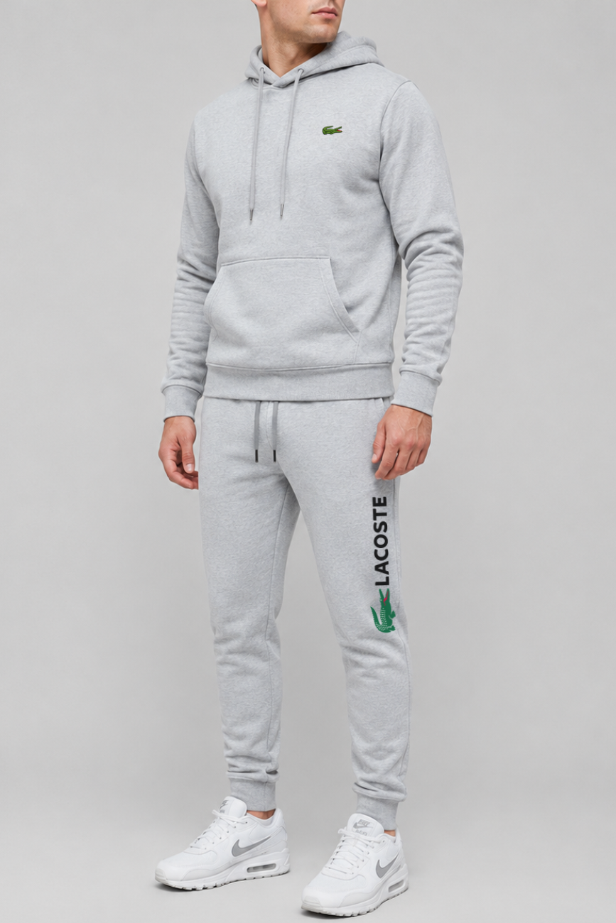 Tuta in Fleece di Lusso — Vendita in liquidazione